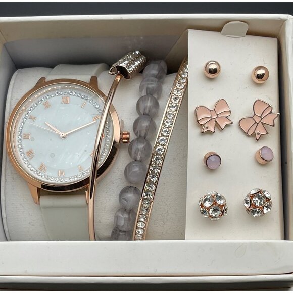 NIB Watch/Bracelets/Earrings Set NEW - Picture 1 of 4